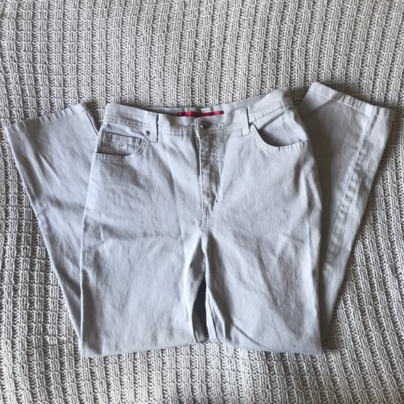 Gloria Vanderbilt pants - Picture 1 of 3